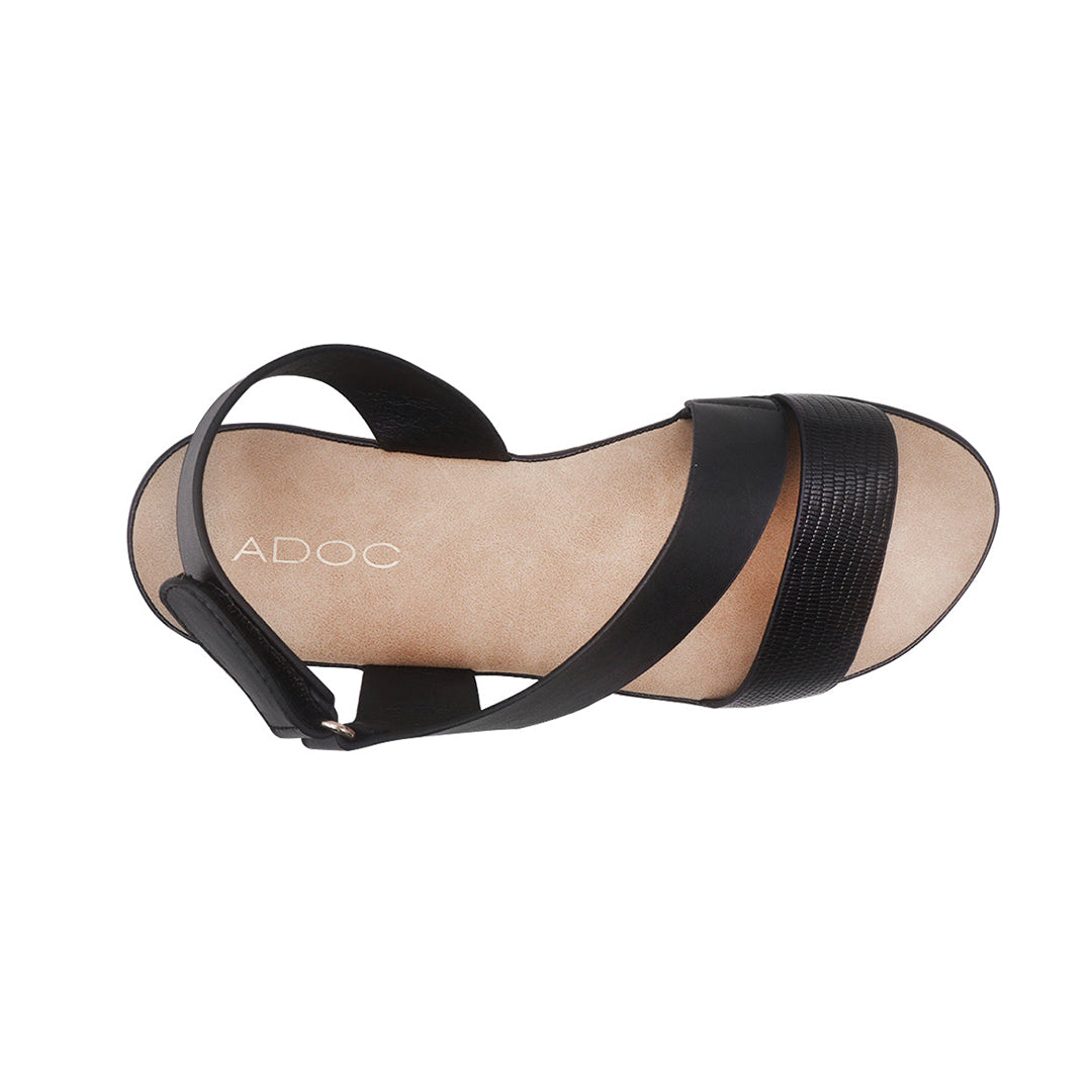 Sandalias flats Eylin para mujer color negro